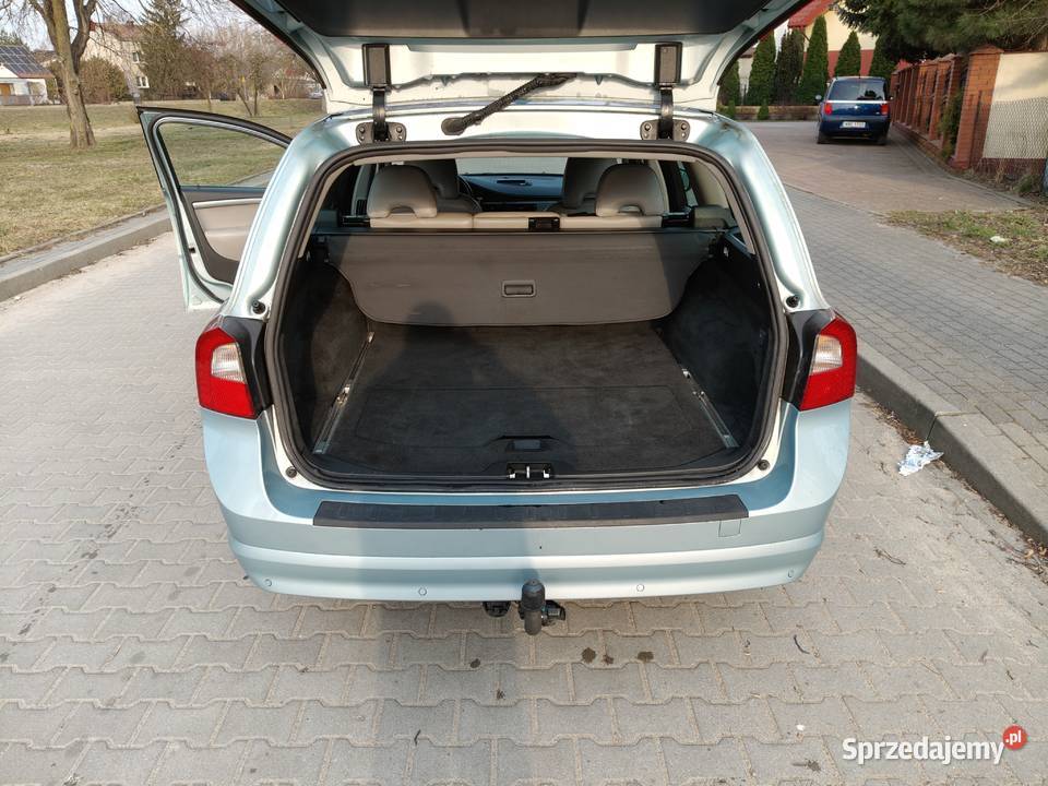 Volvo V70 Xenon skóry fuuul elektrochrom. lusterko wst. V70 Węgrów sprzedam