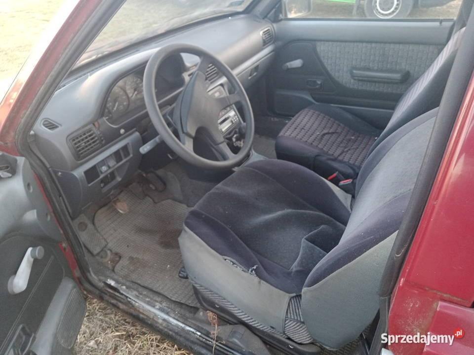 Polonez Truck Roy 16 benzyna Analog 5 drzwi uszkodzony podkarpackie Sieniawa