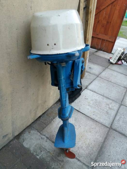 Silnik zaburtowy Forelle 75 HM 1251 1985 Rok produkcji 1985 Słupsk