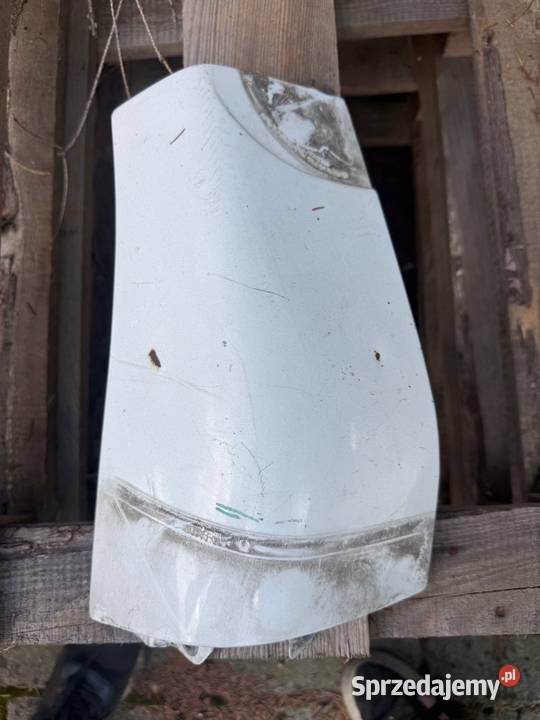 Narożnik podszybie prawe pasażera Mazda E2200 Podszybia Ostrów Wielkopolski