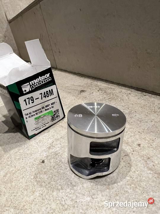 Tłok Husqvarna 555 560xp 562xp Budziska