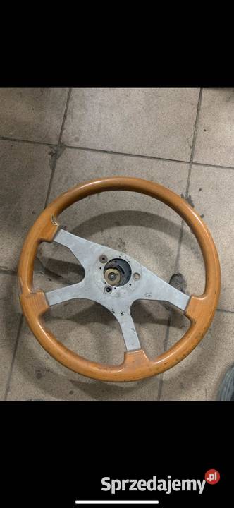 Drewniana kierownica mercedes w124 Rok produkcji 2000