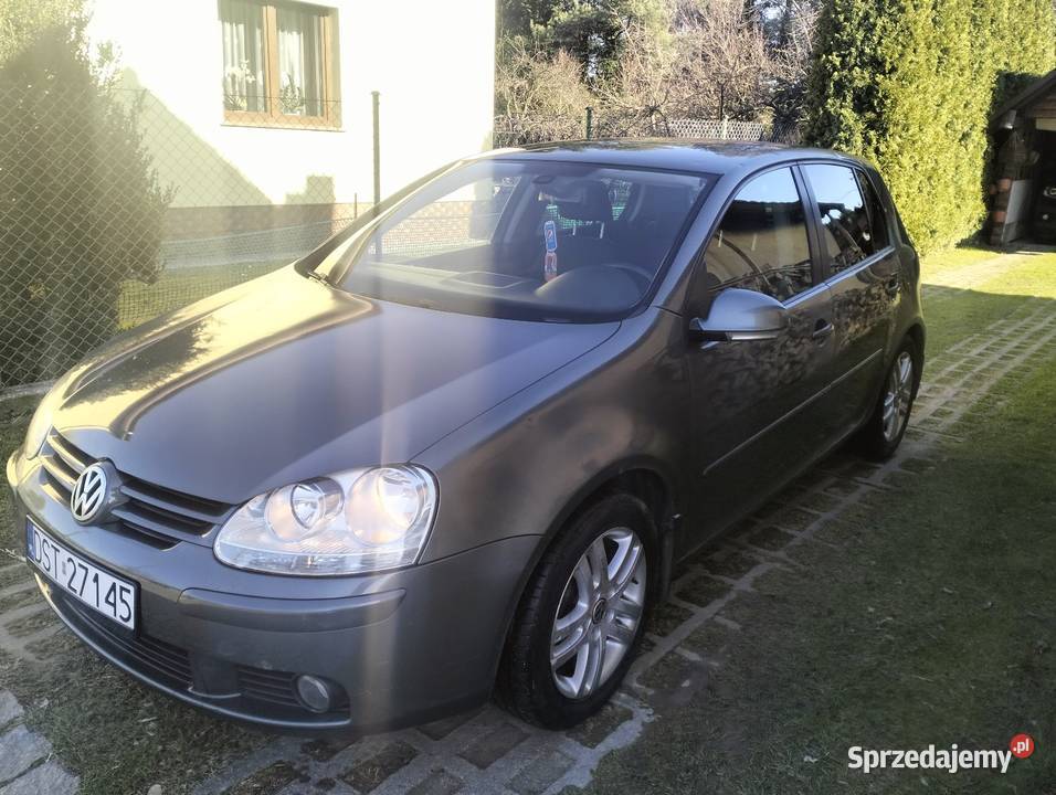 Golf 5 19tdi 105 Polski salon Jeden właściciel Samochody osobowe dolnośląskie Strzelin