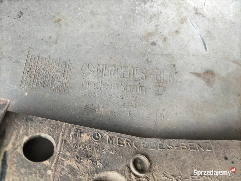 Mercedes VITO W638 ZDERZAK PRZÓD PRZEDNI Kamień-Kolonia