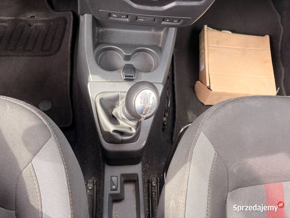 DACIA Lodgy 12 TCe 130 Techroad 7 miejsc Przemyśl