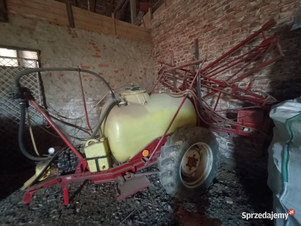 Opryskiwacz Pilmet 1000l 15m Zaczepiane Nowy Browiniec