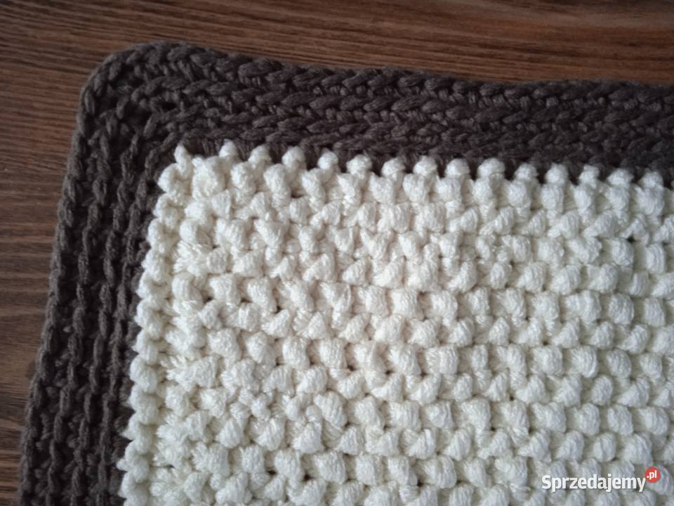 MAŁY KREMOWY DYWANIK Piła