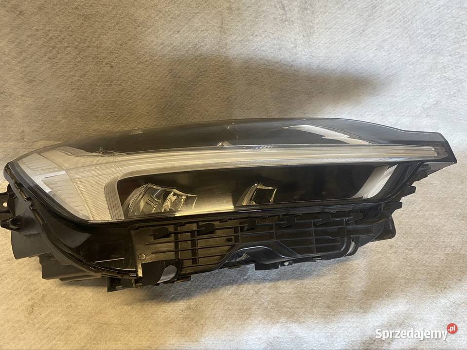 Lampa przód Volvo XC60 2 II FULL LED 1724 RH Jasienica