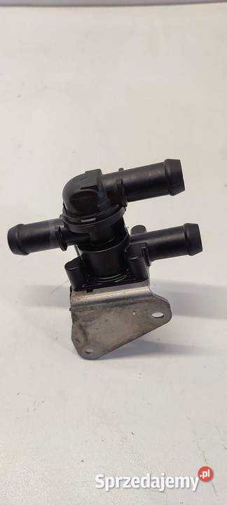 VOLVO XC40 POMPKA WODY 31461924