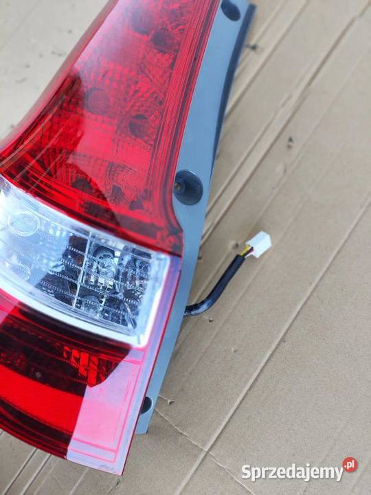 HYUNDAI I30 KOMBI 0712 LAMPA LEWA TYŁ sprzedam