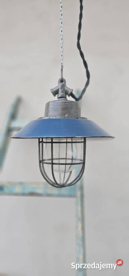 Lampa model C11N PRZYSZŁOŚĆ Sosnowiec PRL