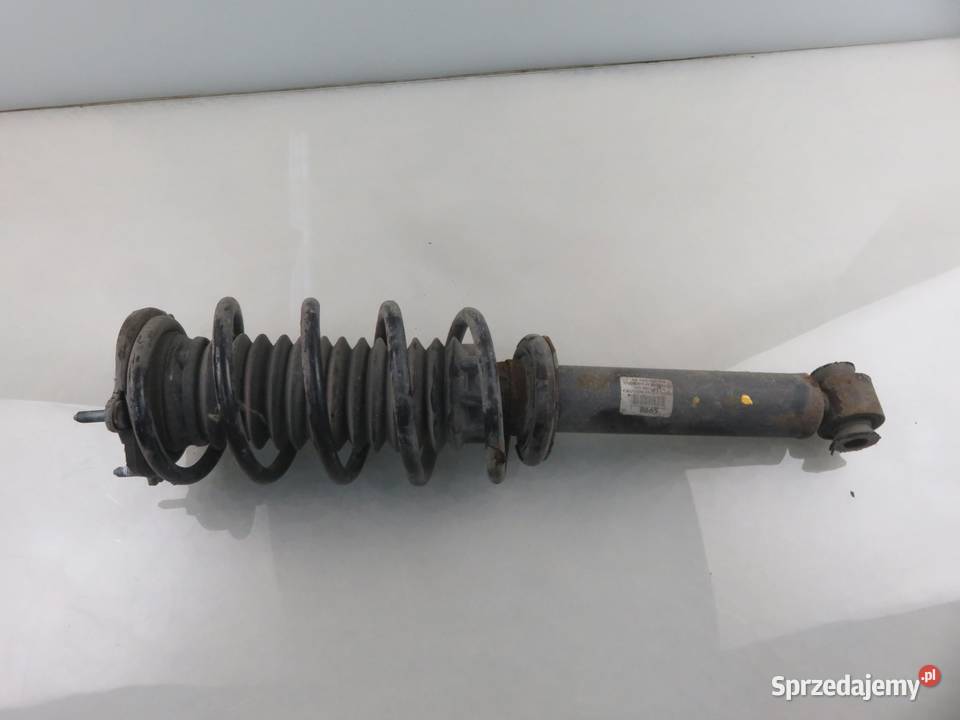 MCPERSON PRAWY PRZEDNI PEUGEOT 407 16 HDi