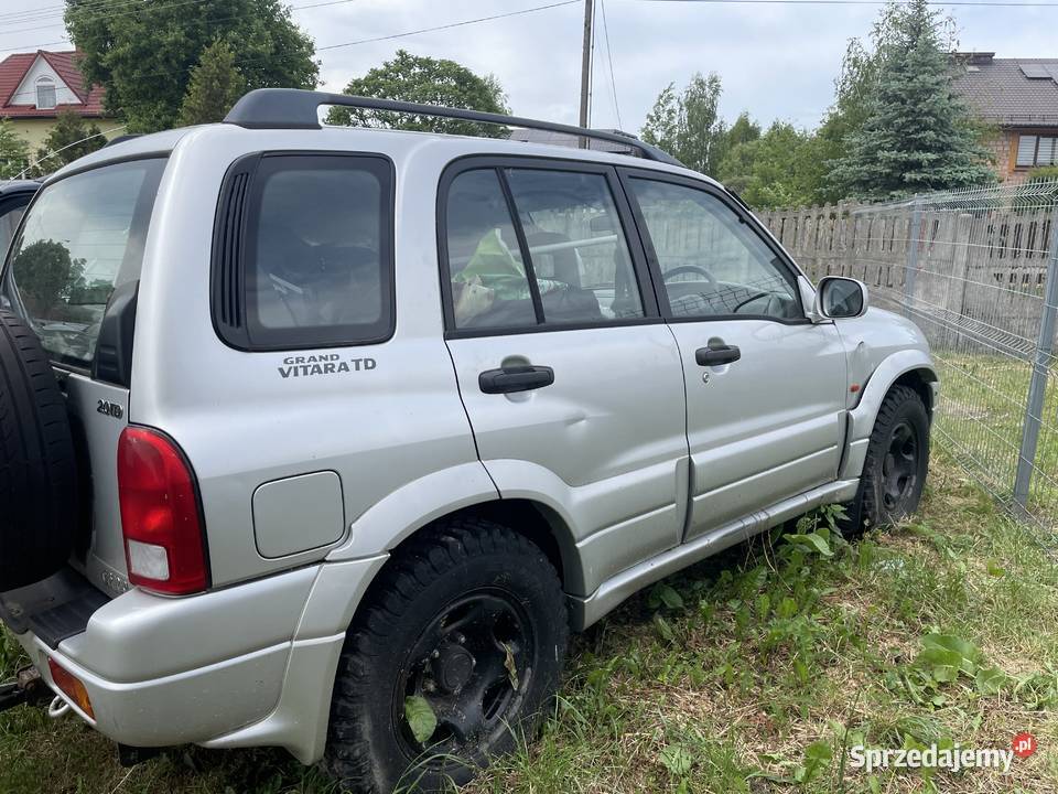 Suzuki vitara 2000r na części