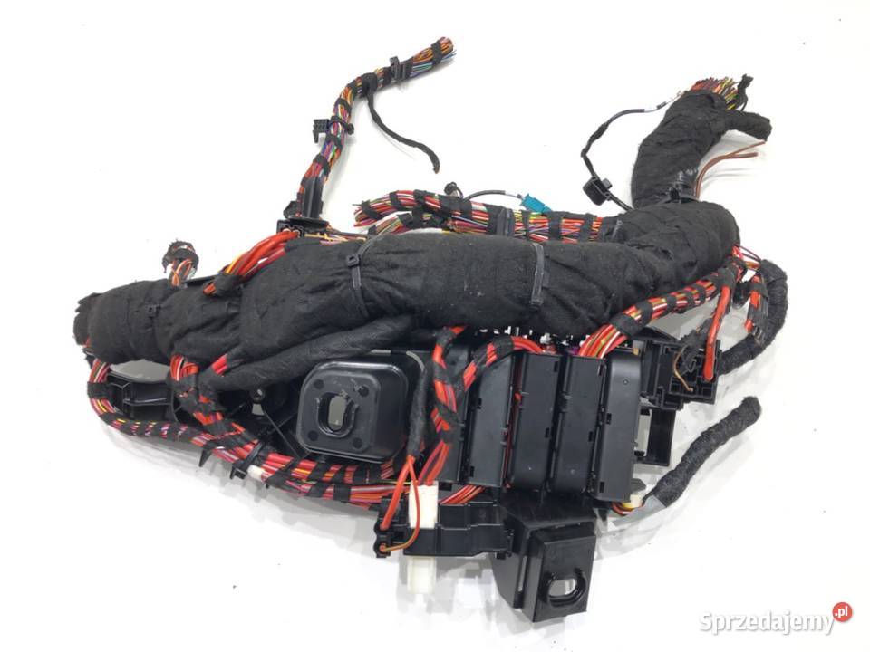 SKRZYNKA BEZPIECZNIKÓW AUDI A6 C8 4K0971845J