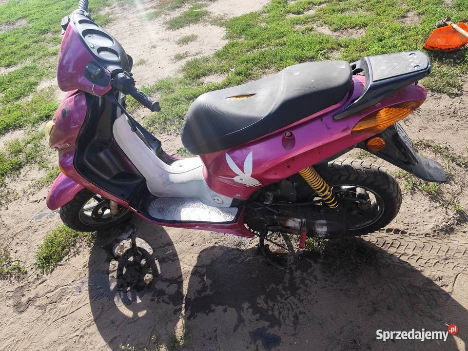 Honda x8r 50 różowy Wieleń