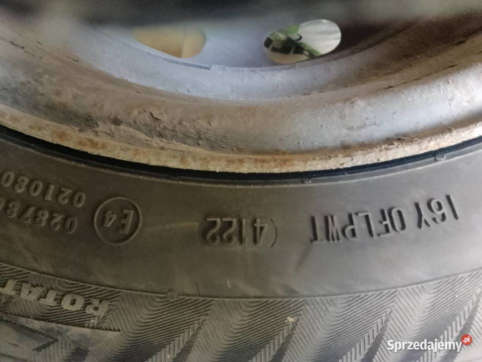 Sprzedam opony zimowefelgi 15 Łapy sprzedam