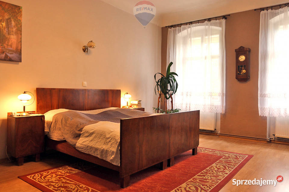 Kamienica inwestycyjna parking 8 aut centrum Cieszyn