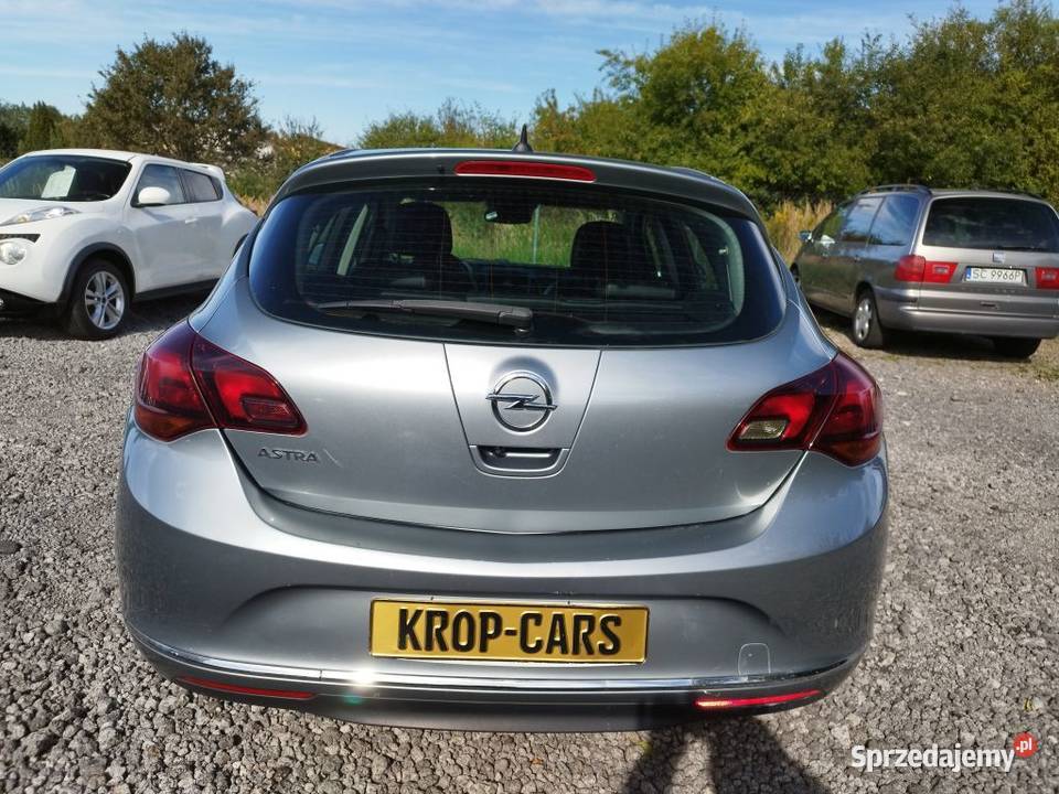 Opel Astra j 14 16v klima pdc kamera navi stan śląskie Częstochowa