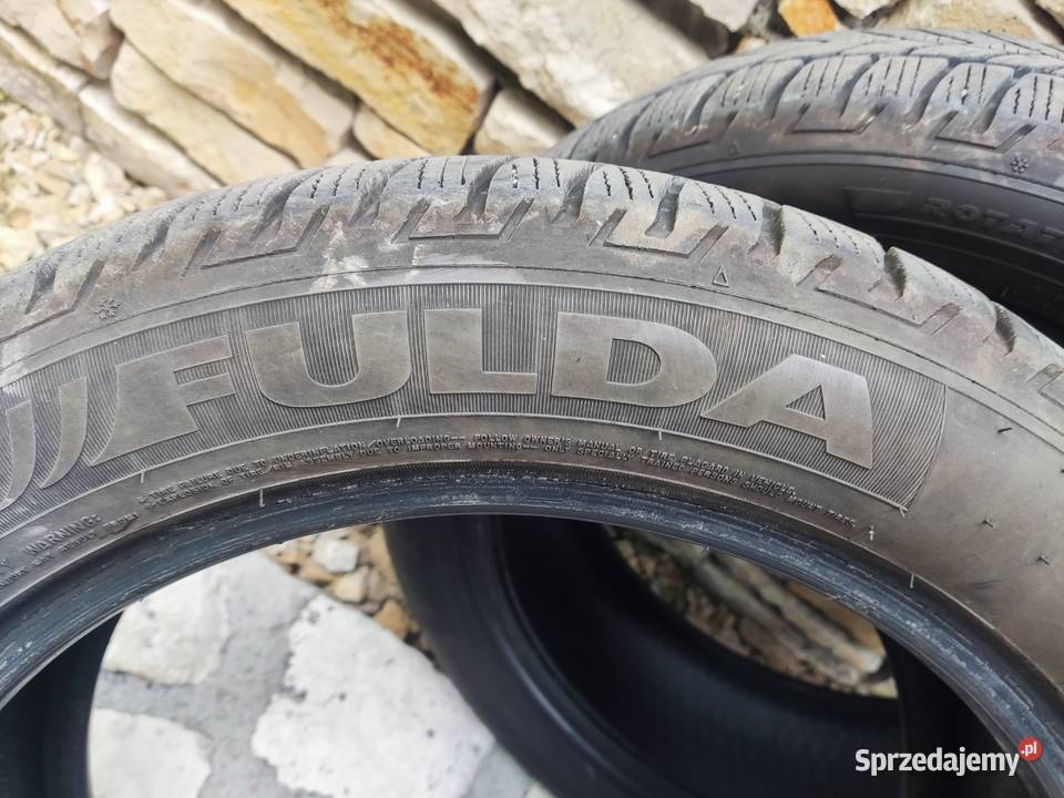 2 zimowe opony używane 645mm Fulda 205 55 R17
