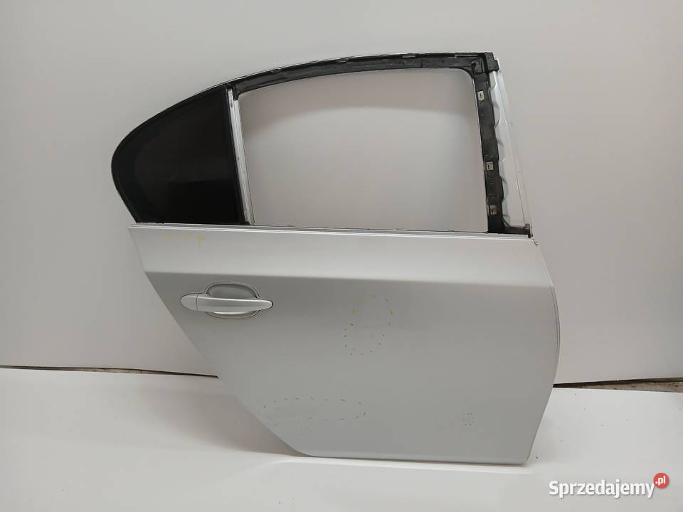 DRZWI PRAWY TYŁ TYLNE BMW E60 3547 Strzyżewice