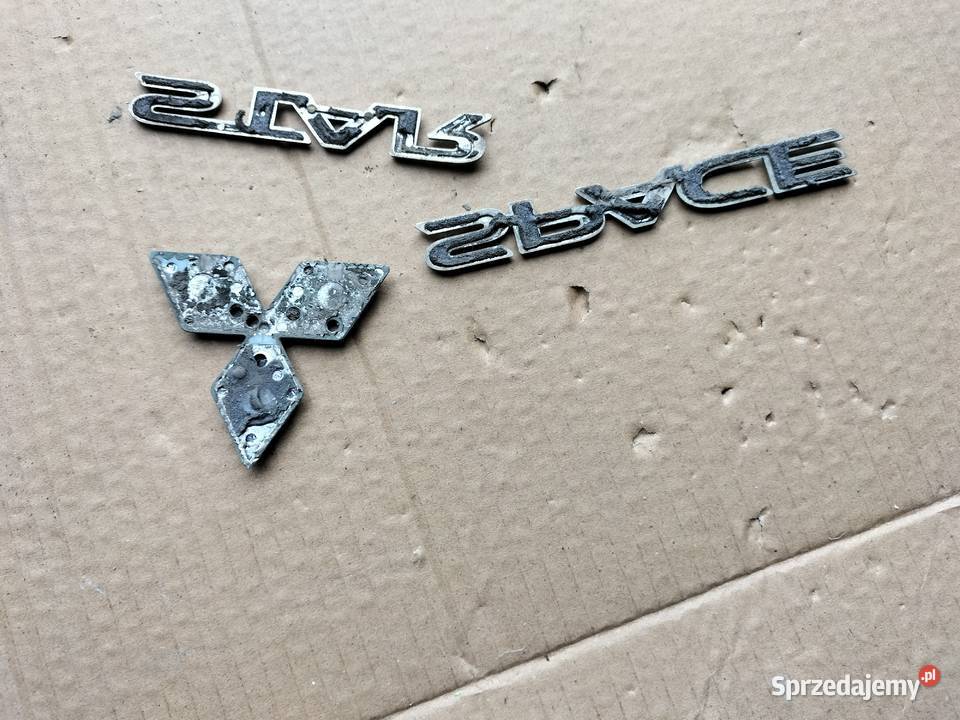 Mitsubishi Space Star MK1 ZNACZEK EMBLEMAT NAPIS Kamień-Kolonia