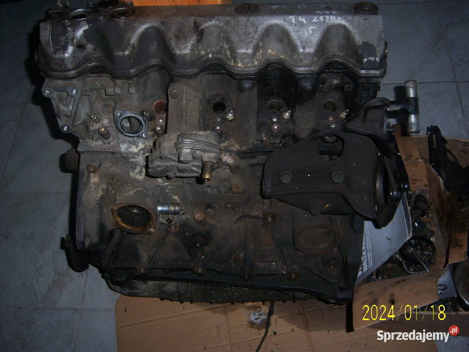 Volkswagen LT T 4 Volvo Audi A6 słupek silnik Kielce