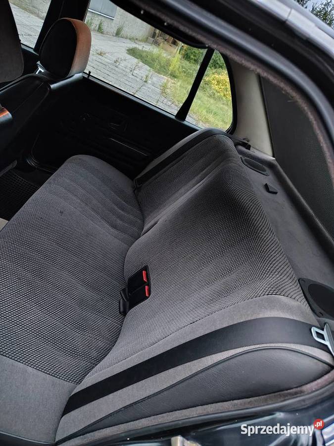 BMW E30 Sedan porządany Czarny kolor Będzin sprzedam