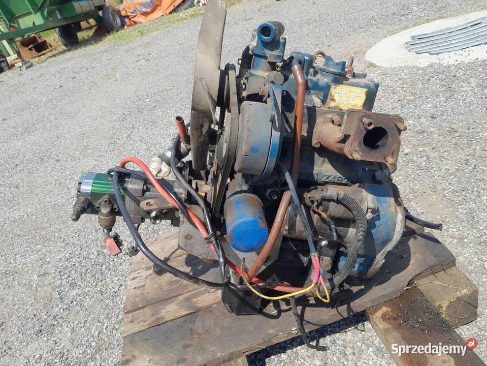 Silnik Kubota D711e 149kW 2 cylindrowy z pompą Maków Podhalański