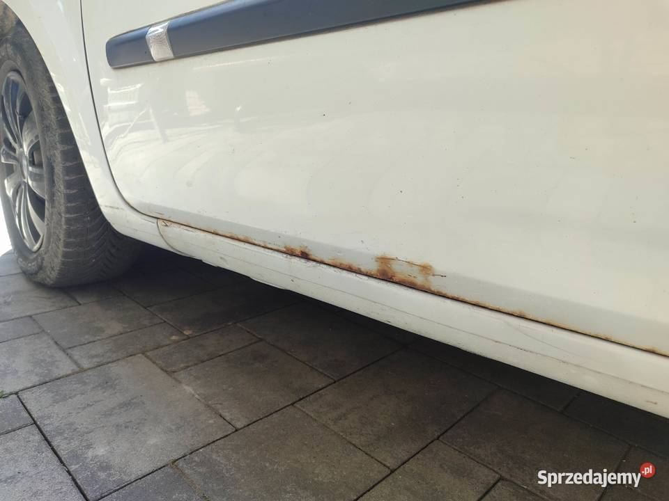 Renault Clio 2006 15 diesel 3 drzwi Woźniki