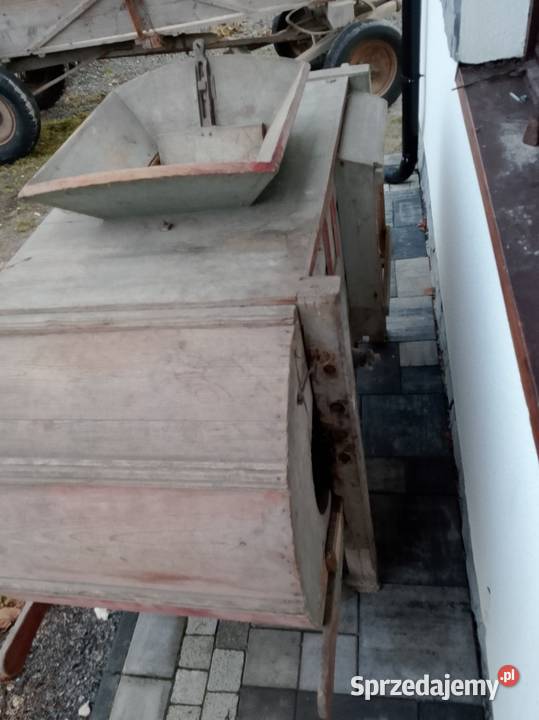 Wialnia do zboża młynek zabytek Bieliny