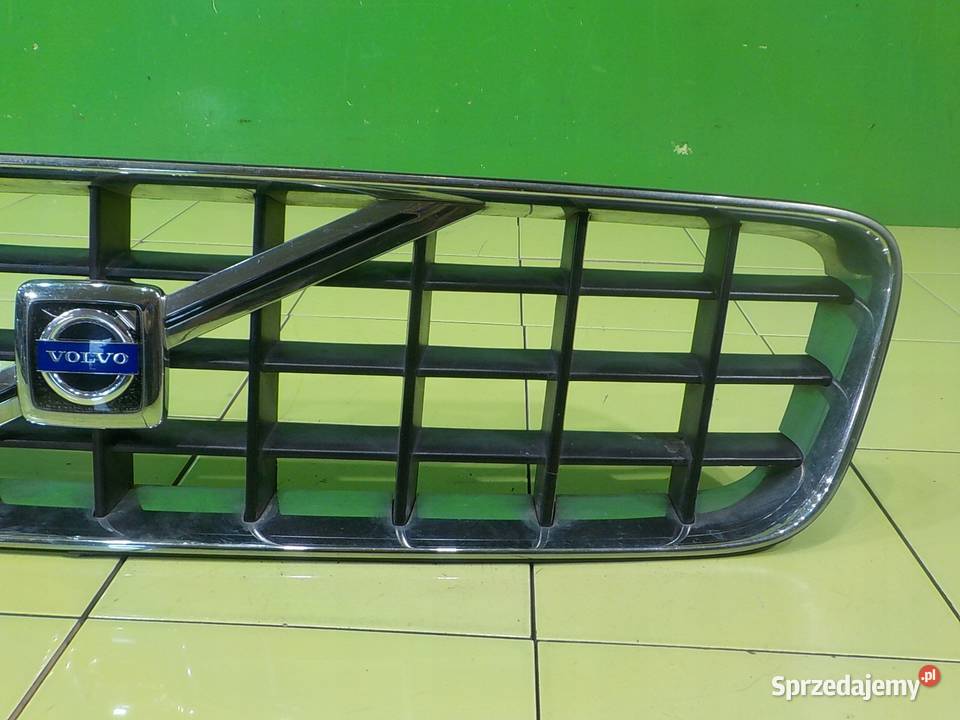 VOLVO XC90 I 24 D AUT 05r 5D atrapa grill 862064 osobowe