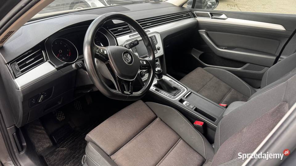 1 Właściciel Salon Passat B8 18 TSI 180 103
