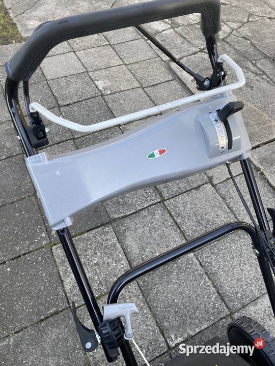 Kosiarka MARINA GT52 SB BOSS Briggs Stratton Racibórz