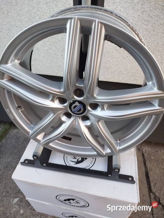 B015 Felgi aluminiowe 19 5x108 8j Volvo S60 V60 Średnica 19" Bąków sprzedam