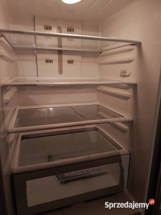Sprzedam lodówkę Samsung RL33EASW Sprawna czysta