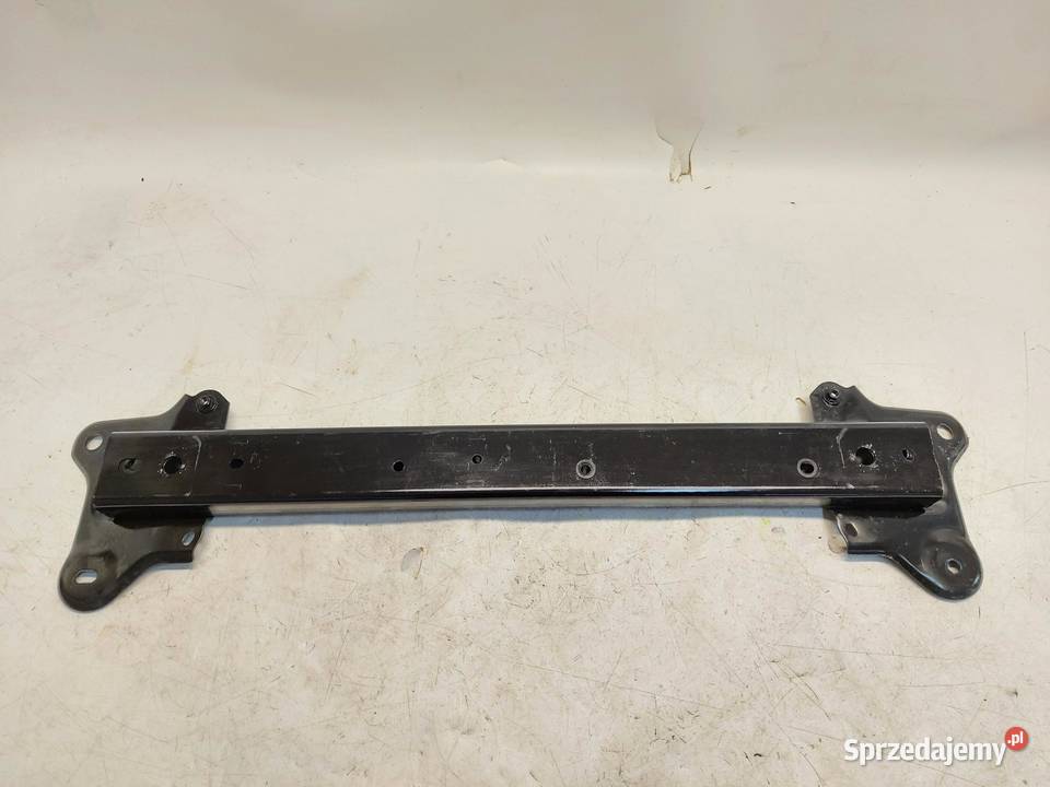 TESLA MODEL Y 2022r BELKA ROZPÓRKA KIELICHÓW