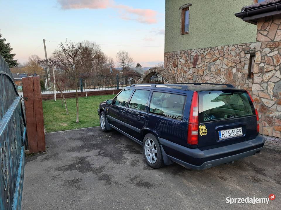Volvo V70 XC 24T V70 Czeluśnica