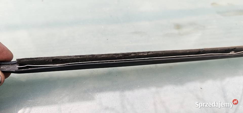 Listwa slupka A mercedes w123 1236981330 wielkopolskie Zbąszyń