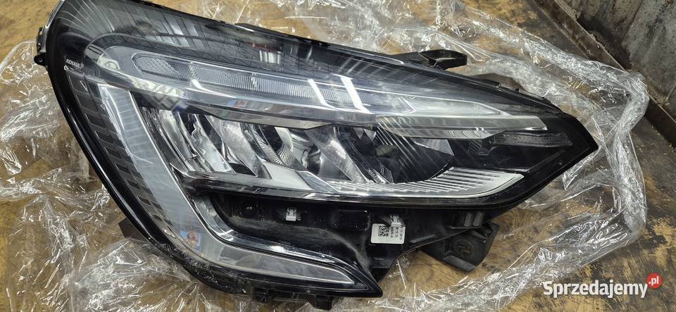 lampareflektor prawy CLIO VFULL LED260108676rBEZ łódzkie