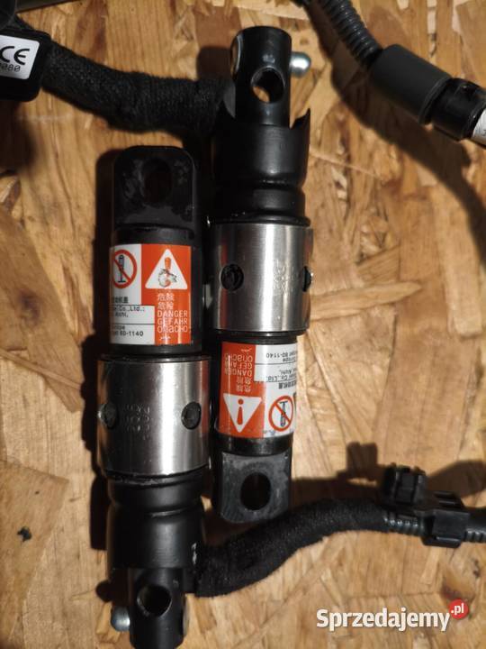 Nabój pirotechniczny maski ochrony pieszego