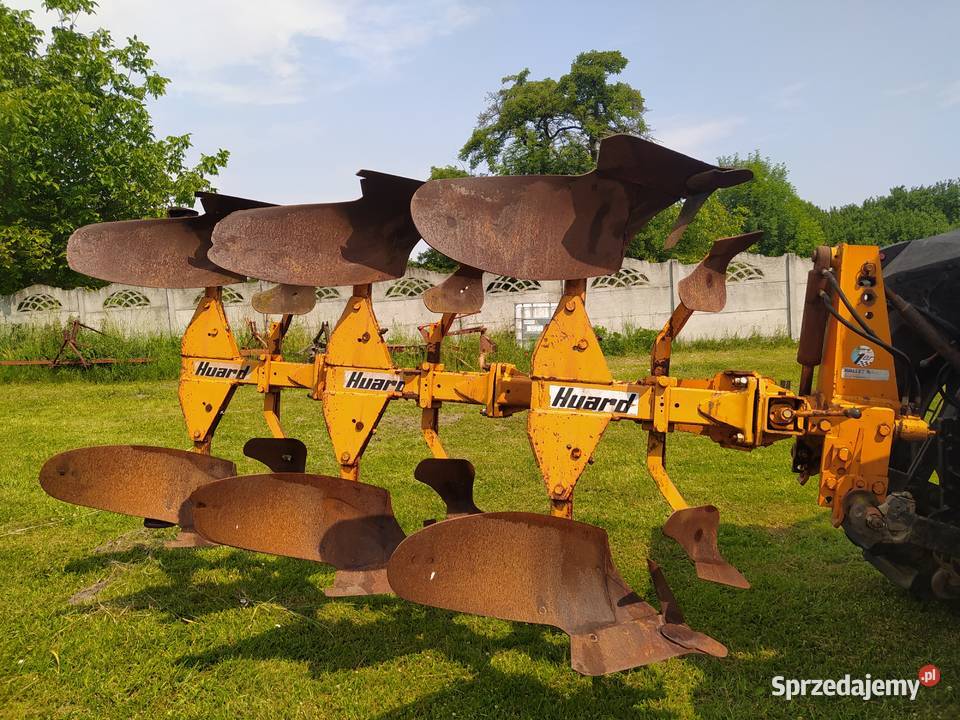 Pług Huard 375 3 skiby obrotowy