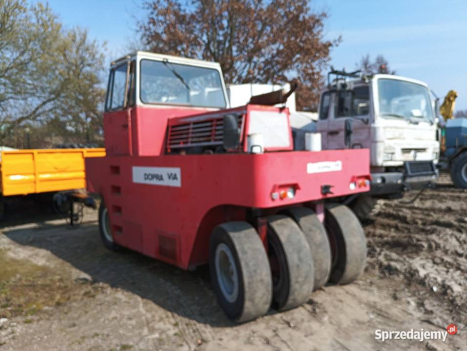 Stavostroj GRW Walec ogumiony 1976 w pełni Kiełpino