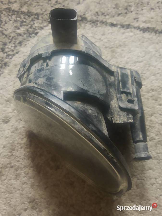 Audi A3 8P halogen lampa przeciwmgielna w osobowe sprzedam