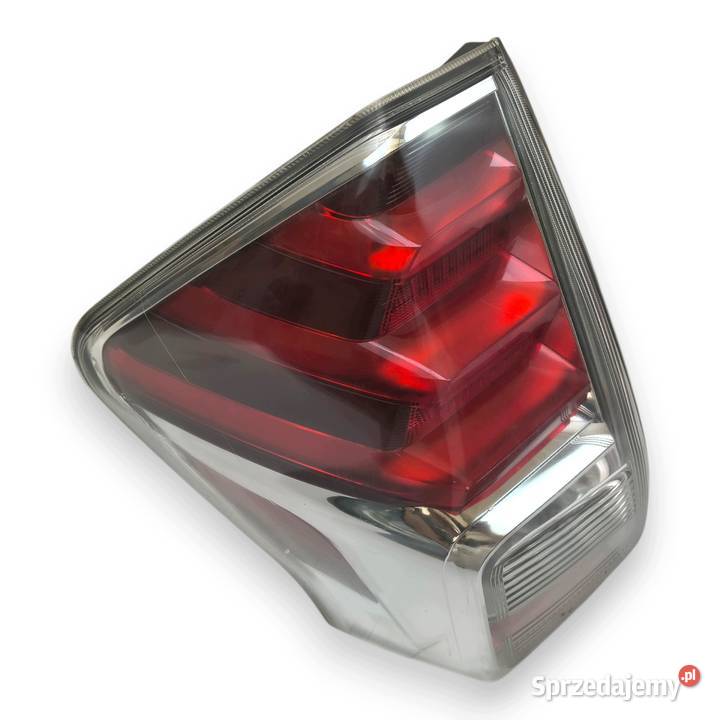 LAMPA LEWA TYŁ Toyota Prius Plus tylna tylni Chełm