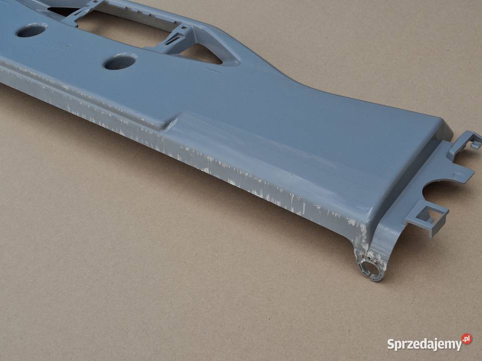 RENAULT GAMA T EVO NAKŁADKA ŚRODEK ZDERZAKA Bieleń