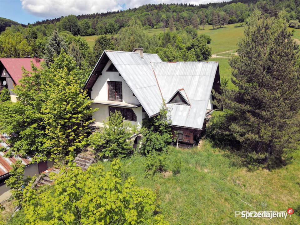 Dom 180m2 Kamianna asfalt