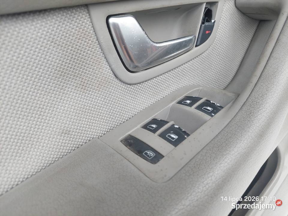 AUDI A8 D3 42 TDI 0510 TAPICERKA DRZWI LEWA Włoszczowa