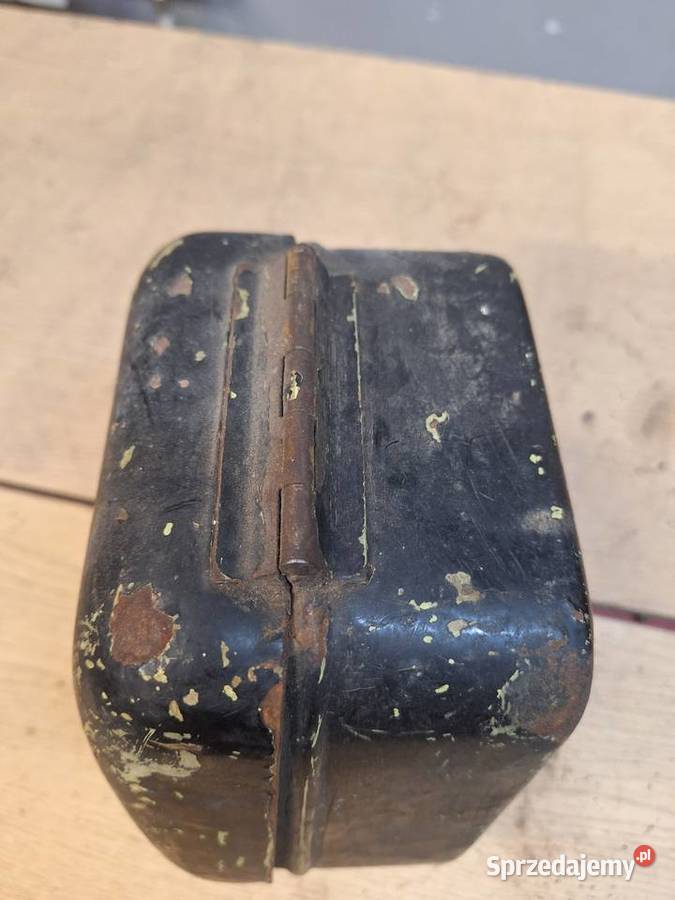 Pannonia 250 puszka schowek Krzywcza