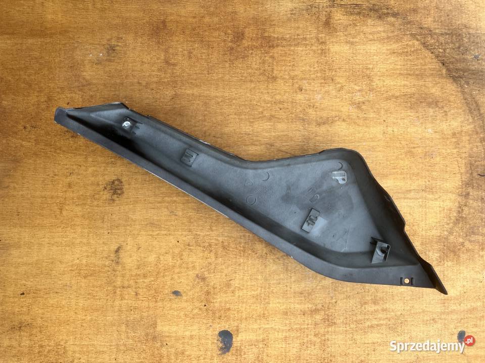 Osłona boczek owiewka prawy Yamaha BWS 125 2011r Ostrów Wielkopolski