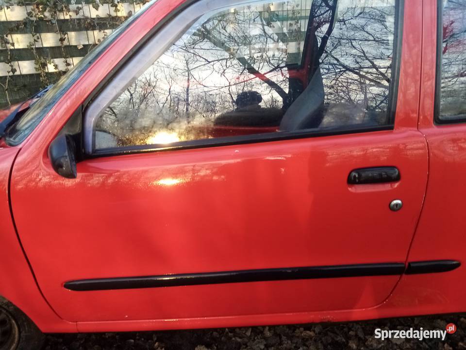 Drzwi R i L Fiat Seicento 199A inne 2004r Łódź